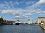 FZ032972 Bridge in Copenhagen.jpg